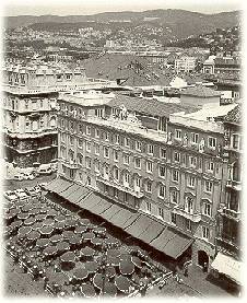 Veduta dall'alto del Caff degli Specchi